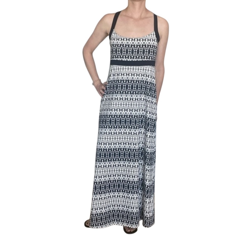 Eddie Bauer Travex Women's Aster Criss Cross Back Printed Navy Maxi Dress Size M